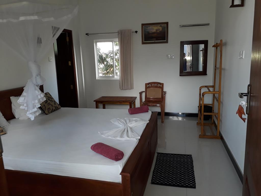 Anna Tourist Inn Negombo Zewnętrze zdjęcie